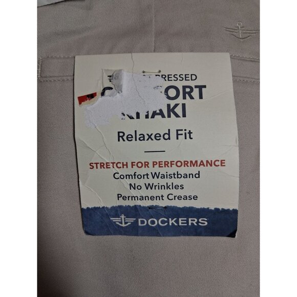 NWT Dockers Khaki Pants Relaxed Fit Men's Size 42x32 - Picture 5 of 9